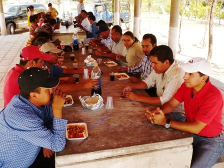 comida-en-ocampo-gto Compartiendo el pan y la sal con los anfitriones de Ocampo, Gto.