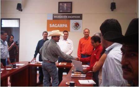 30-jun-20101 La entrega de reconocimientos.